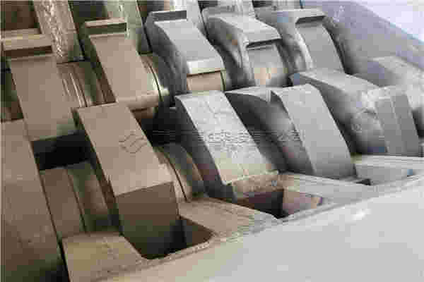 優(yōu)質(zhì)撕碎機(jī)刀片的加工過程