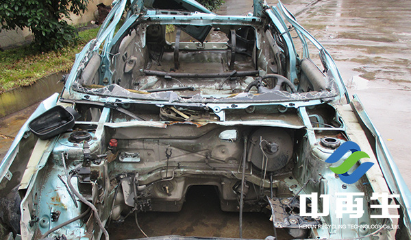 廢舊汽車撕碎機(jī)